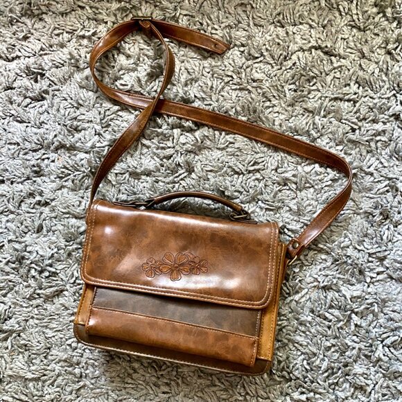 Faux Leather Shoulder Handbag | Top Handle Travel Purse | Versatile Boho Bag - Picture 3 of 10